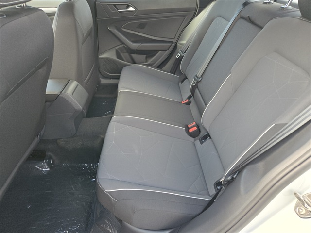 2025 Volkswagen Jetta 1.5T Sport photo 6