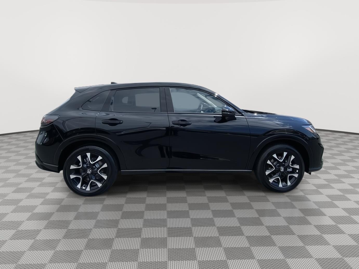 2026 Honda HR-V EX-L photo 6