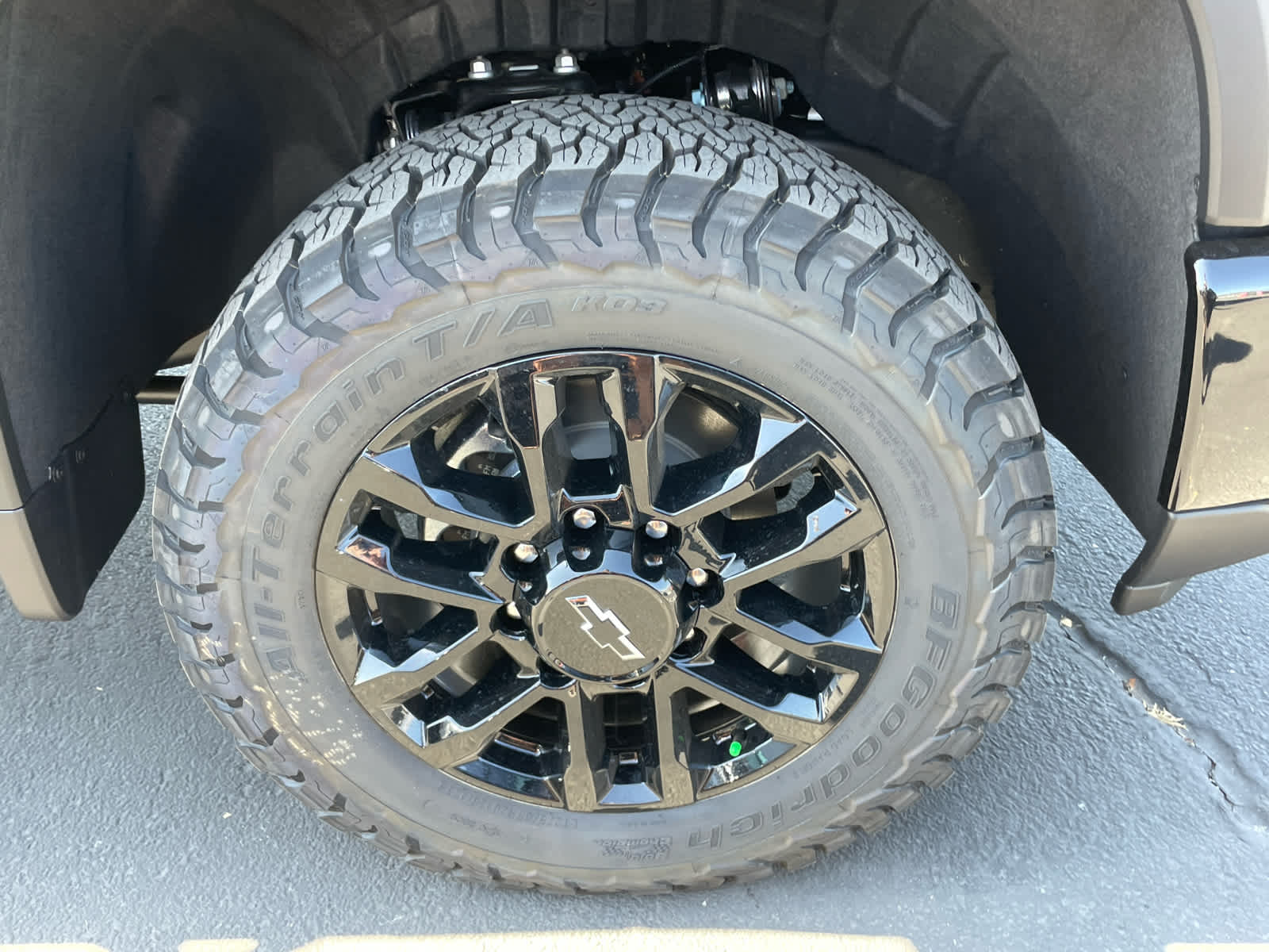 2026 Chevrolet Silverado 2500HD LT photo 18