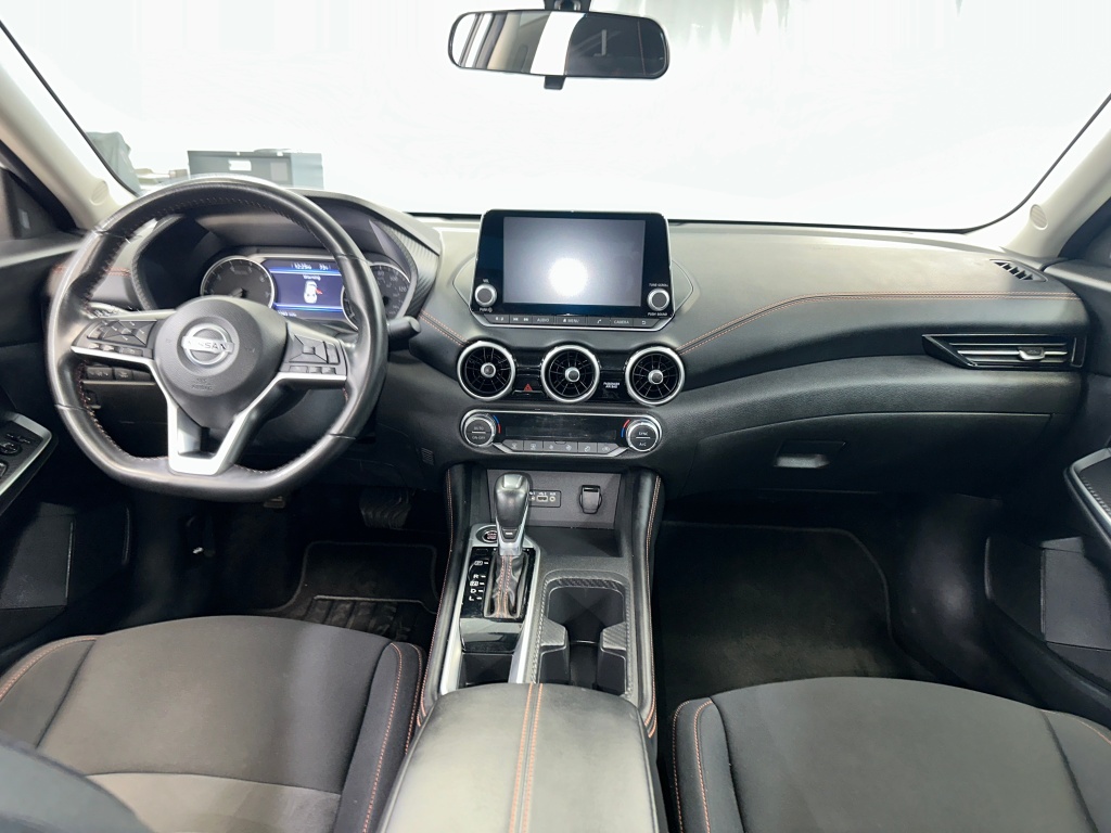 2022 Nissan Sentra SR photo 22