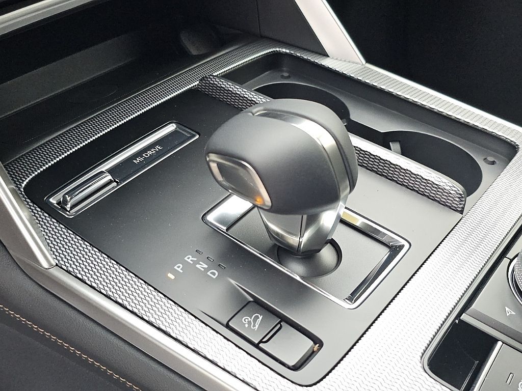 2025 Mazda CX-90 3.3 Turbo Preferred photo 29