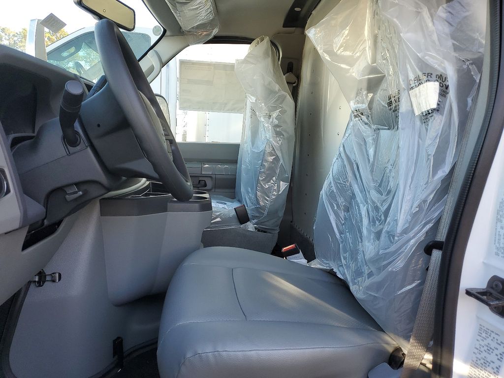2024 Ford E-350 Base photo 5