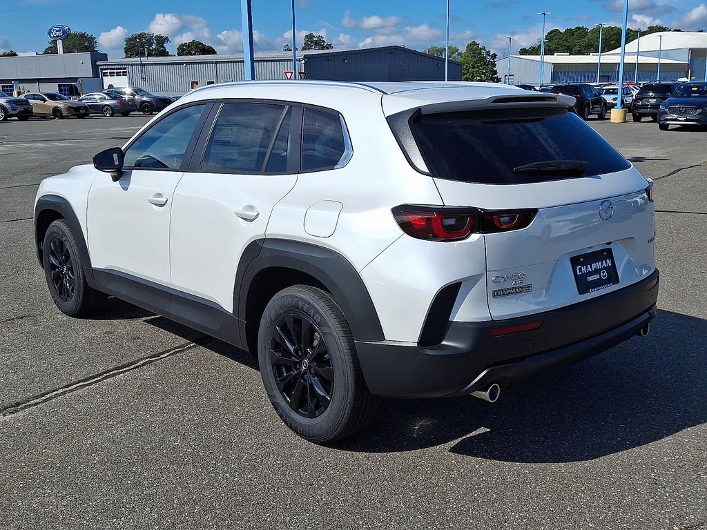 2025 Mazda CX-50 2.5 Select photo 4