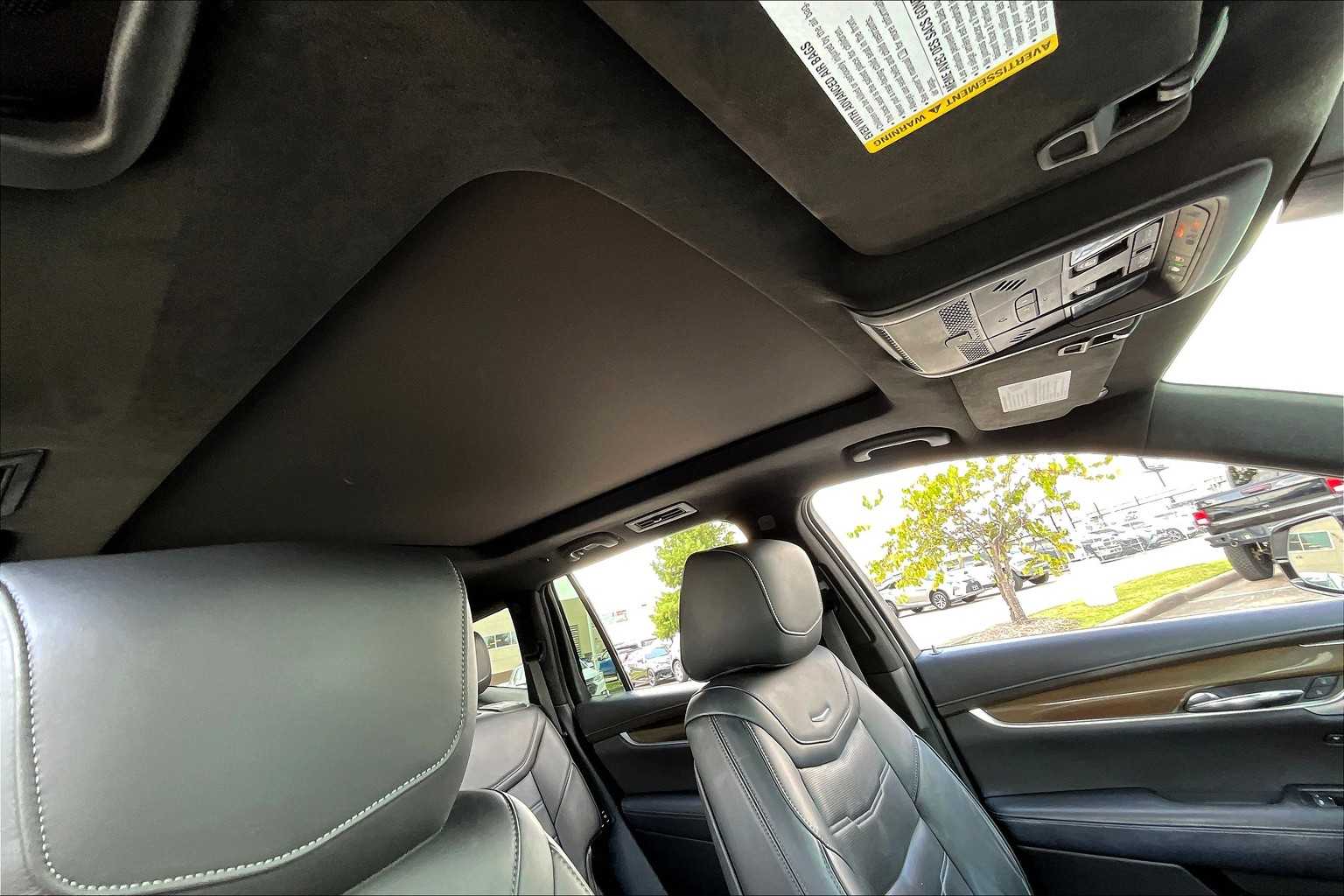 2021 Cadillac XT6 Sport photo 12