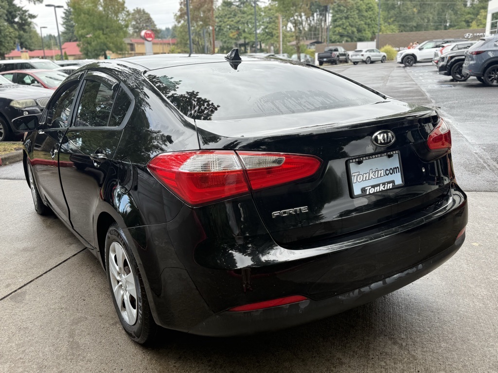 2015 Kia Forte LX photo 10