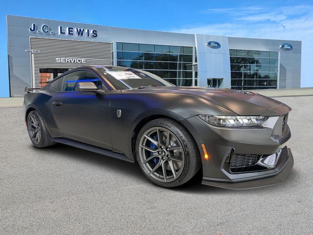 2025 Ford Mustang Dark Horse's photo