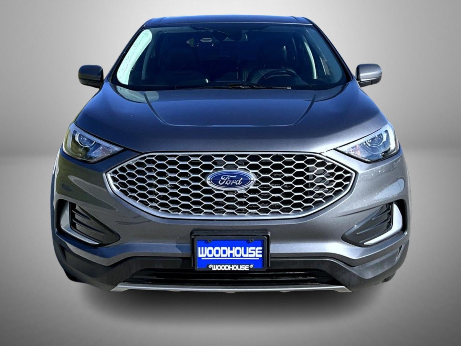 2024 Ford Edge SEL photo 2