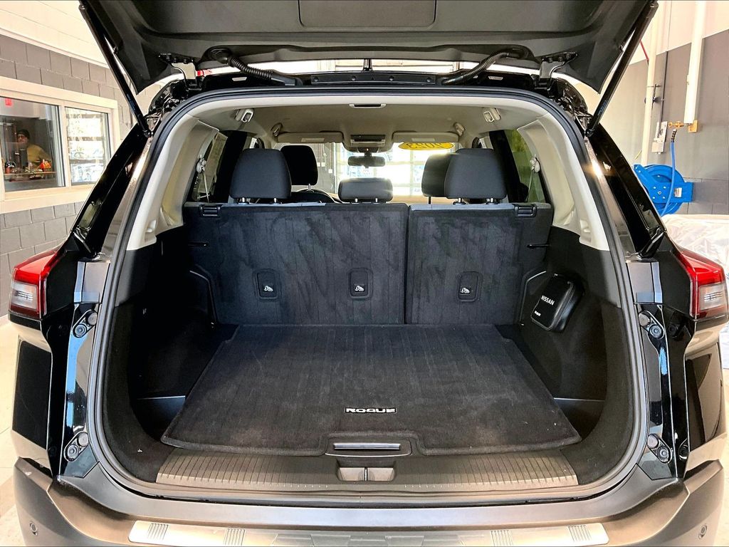 D03c8fb65c0fa67ebf3a382a902d4593