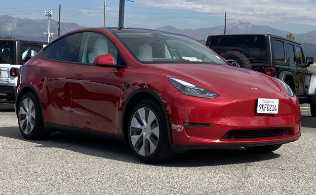 Used 2023 Tesla Model Y Long Range with VIN 7SAYGAEEXPF934206 for sale in Northfield, Minnesota