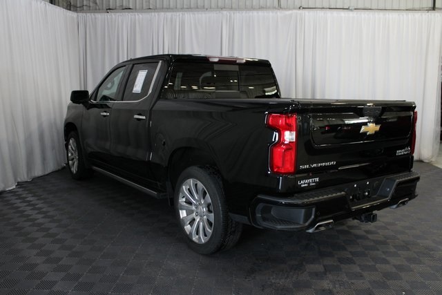 2022 Chevrolet Silverado 1500 High Country photo 4