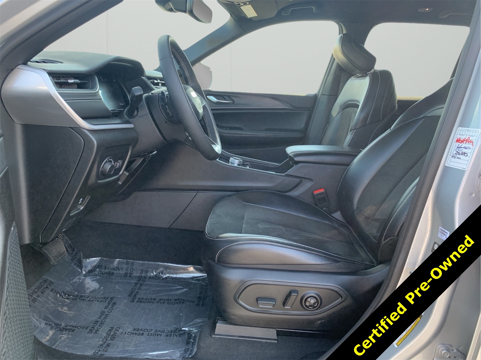 2024 Jeep Grand Cherokee Altitude X photo 12