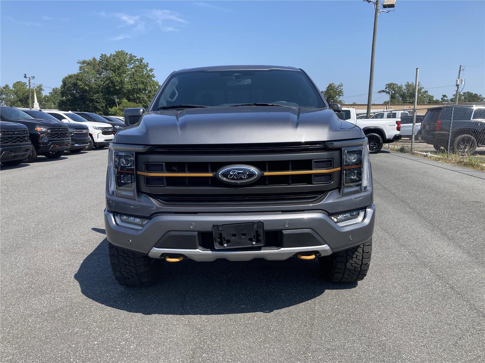 2023 Ford F-150 XL photo 2