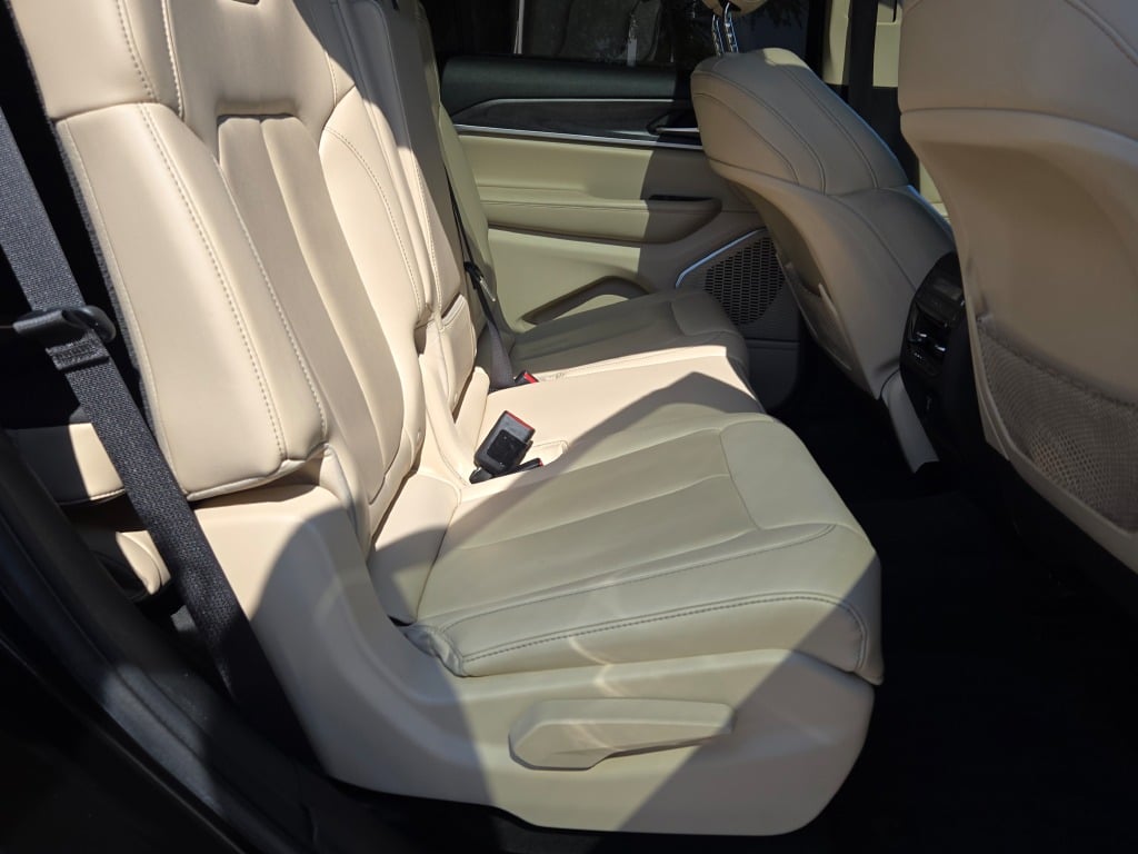 2021 Jeep Grand Cherokee Limited photo 8
