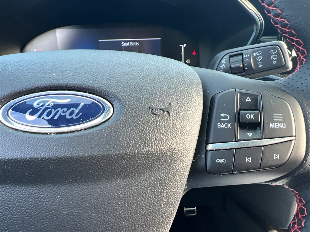 2024 Ford Escape ST-Line photo 17
