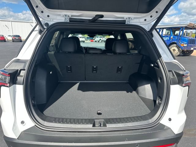2026 Chevrolet Equinox LT photo 15