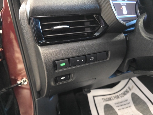 2024 Nissan Sentra SV photo 33
