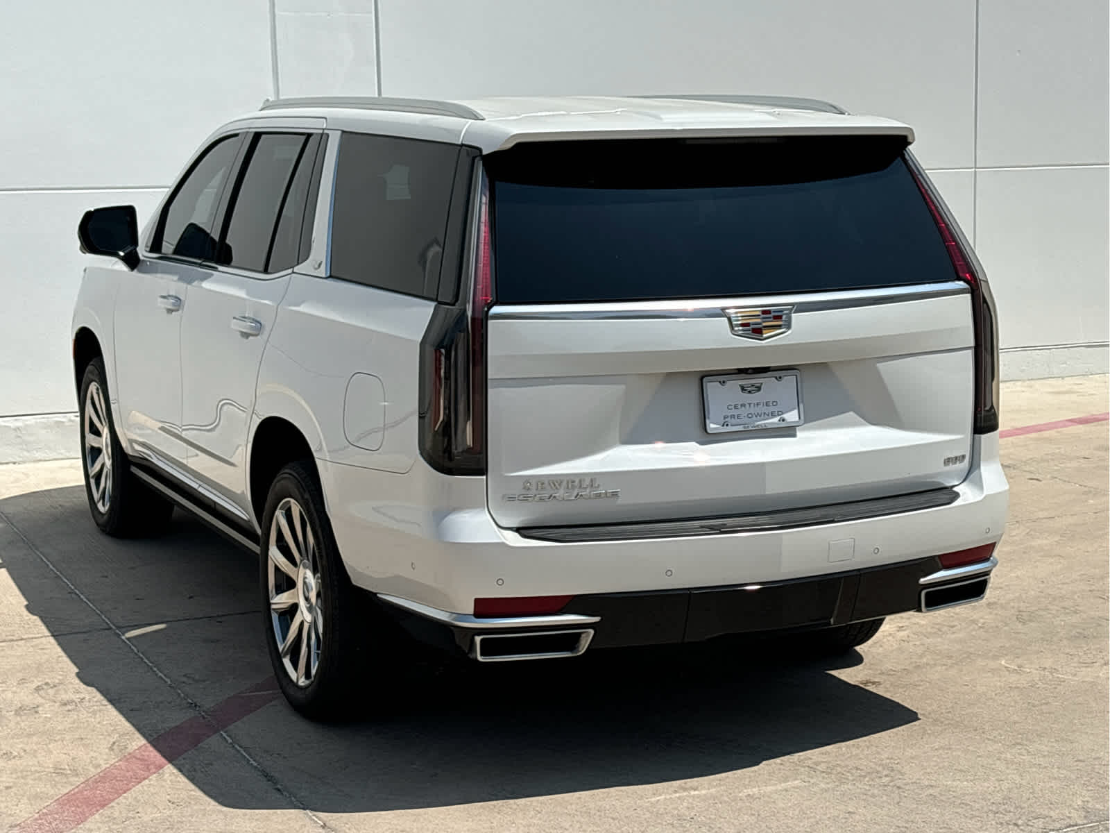 2024 Cadillac Escalade Premium Luxury Platinum photo 6