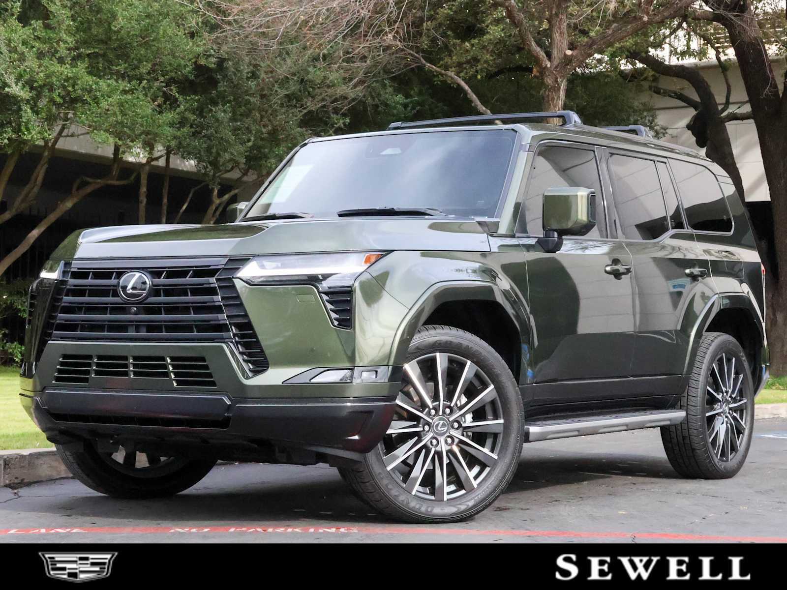 2024 Lexus GX Luxury's photo