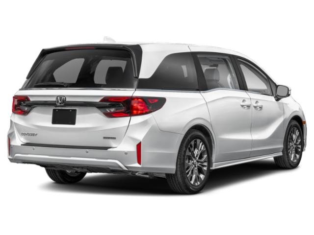 2026 Honda Odyssey Touring photo 5