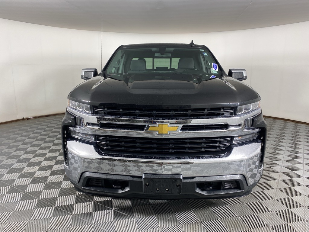 2020 Chevrolet Silverado 1500 LT photo 2