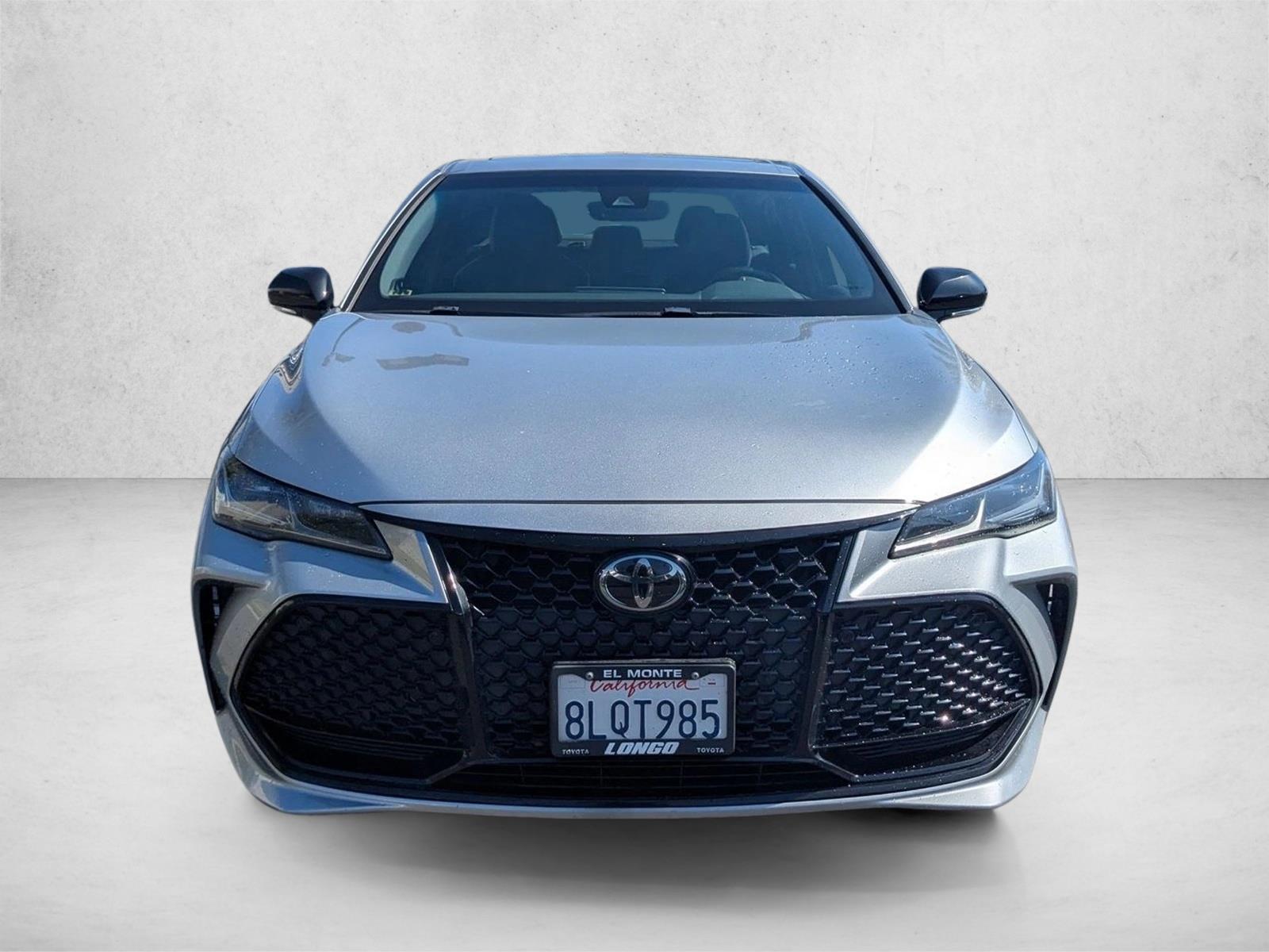2019 Toyota Avalon XLE XSE Touring Limited photo 2