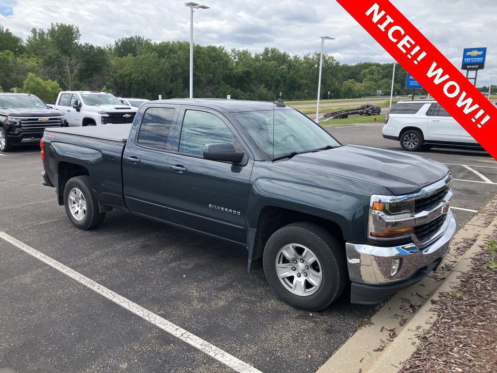 2018 Chevrolet Silverado 1500 LT photo 2