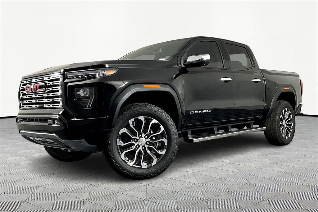 2026 GMC Canyon Denali's photo