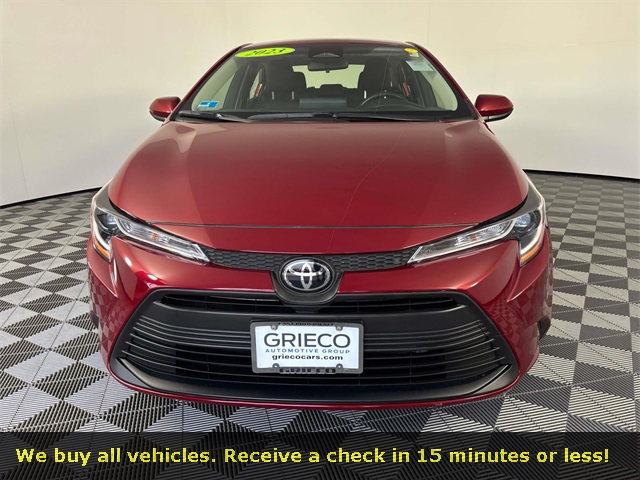 2023 Toyota Corolla LE photo 2