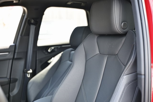 2024 Audi Q3 Premium Plus S line photo 21
