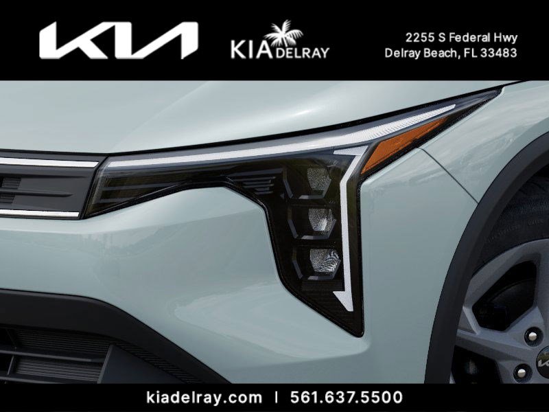 2025 Kia K4 LXS photo 8