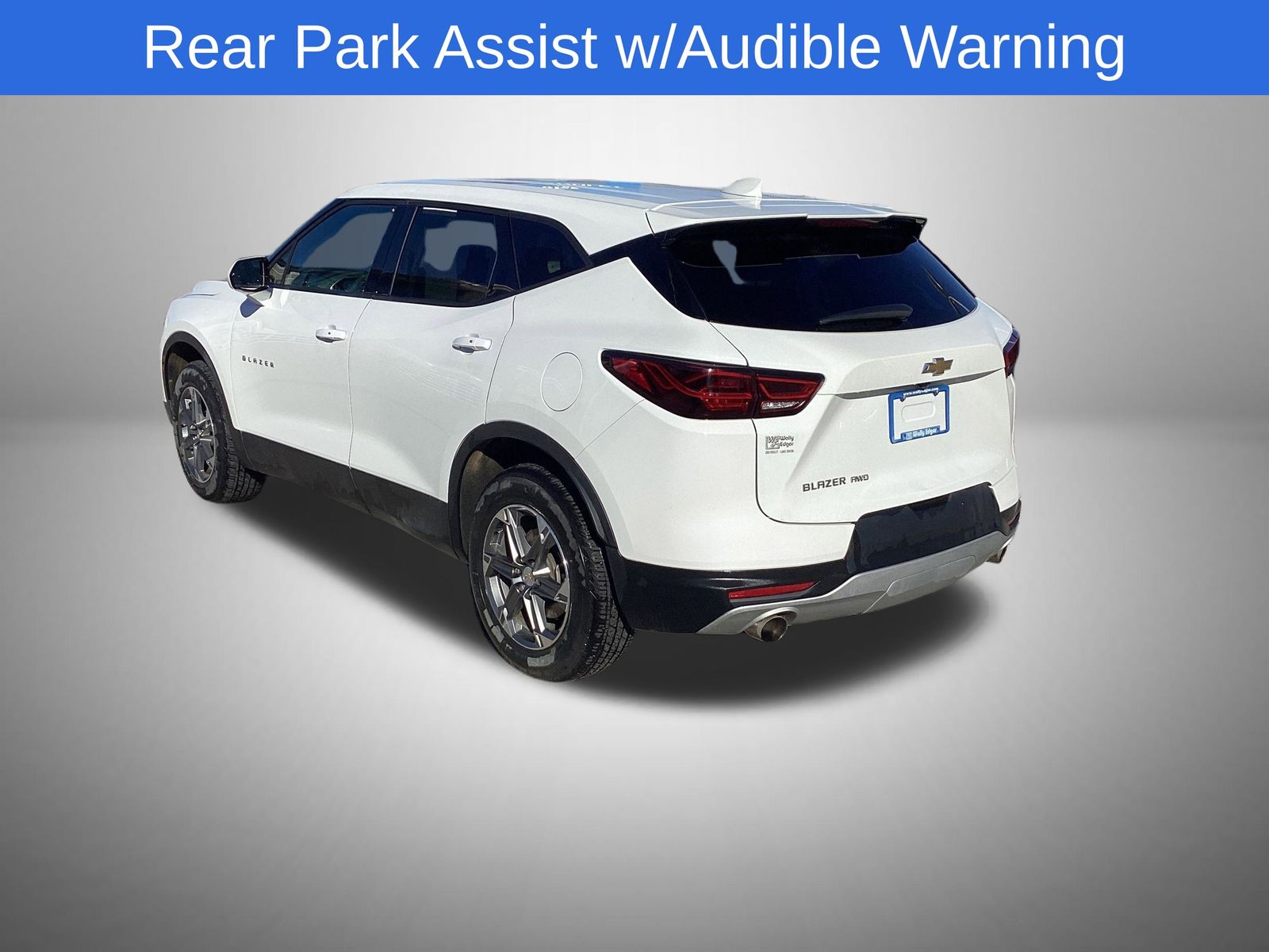 2023 Chevrolet Blazer 2LT photo 3