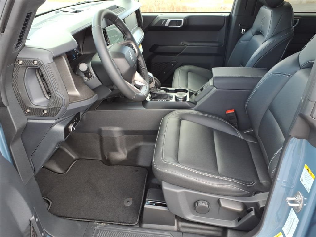 2025 Ford Bronco Badlands photo 4