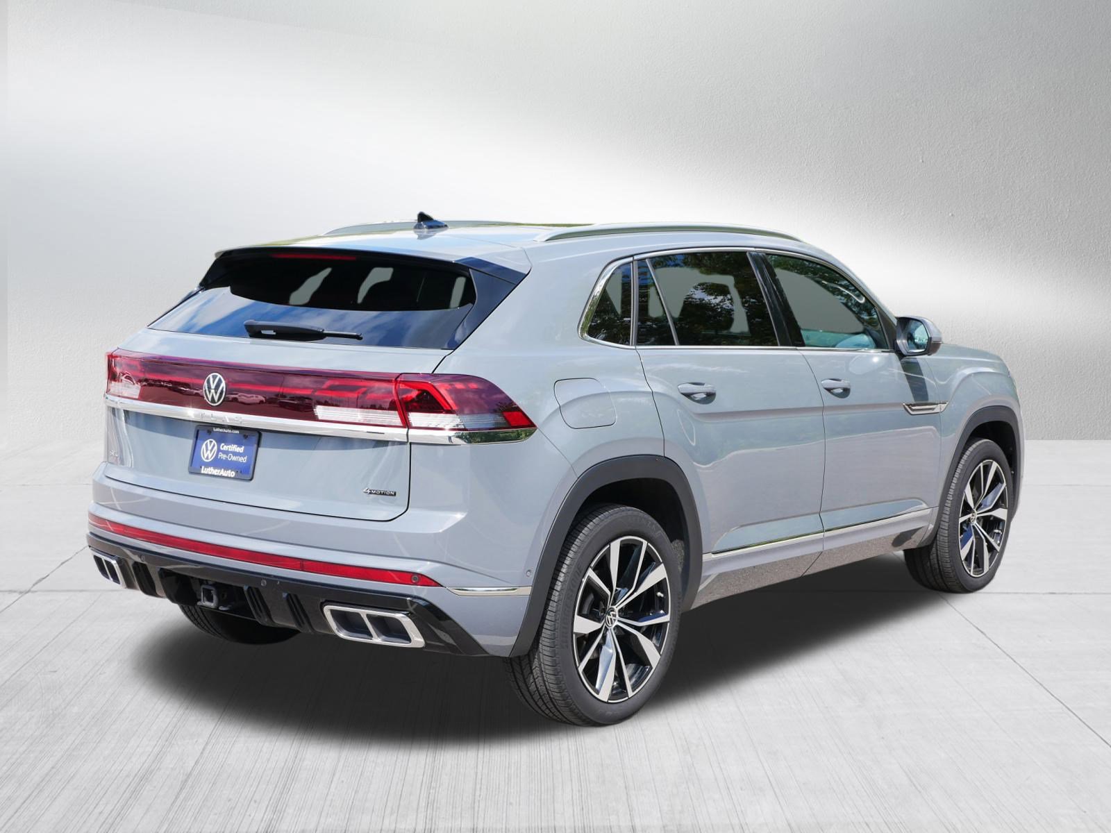 2024 Volkswagen Atlas Cross Sport SEL Premium R-Line photo 7