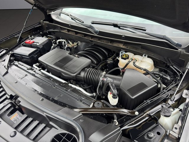 2024 Gmc Yukon SLT photo 26