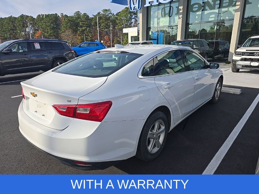 2023 Chevrolet Malibu 1LT photo 3