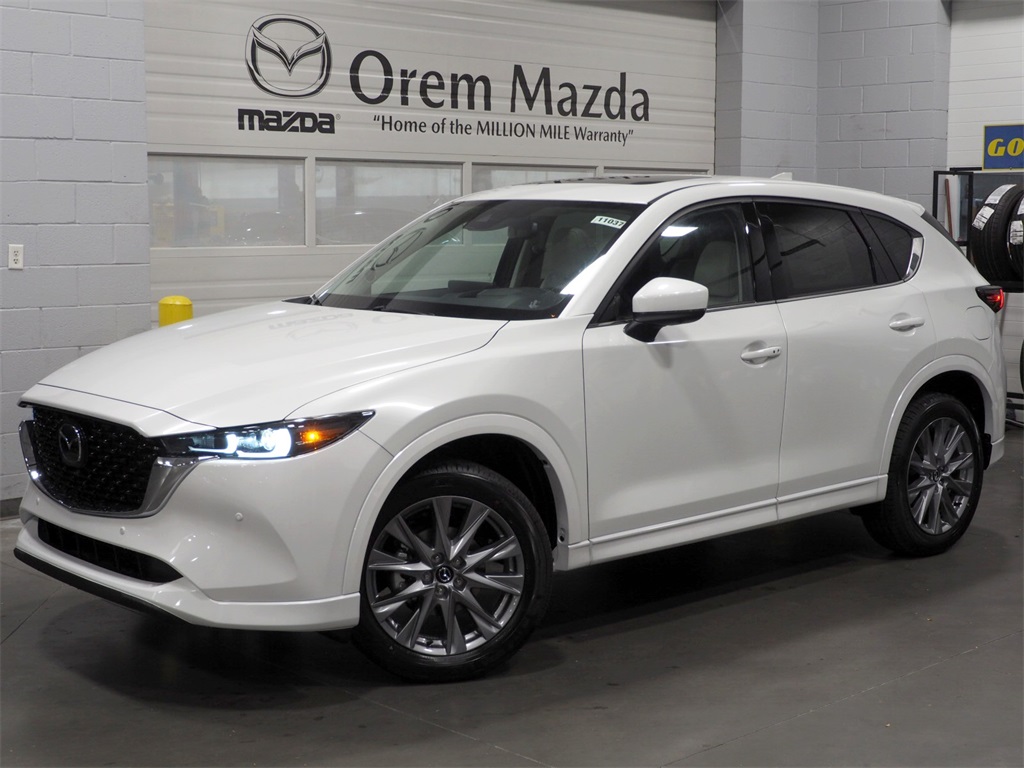 2025 Mazda CX-5 S Premium Plus package's photo