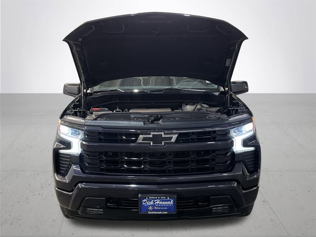 2023 Chevrolet Silverado 1500 RST photo 4