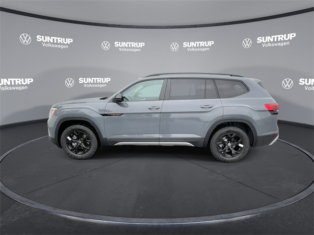 2025 Volkswagen Atlas Peak Edition SE photo 11