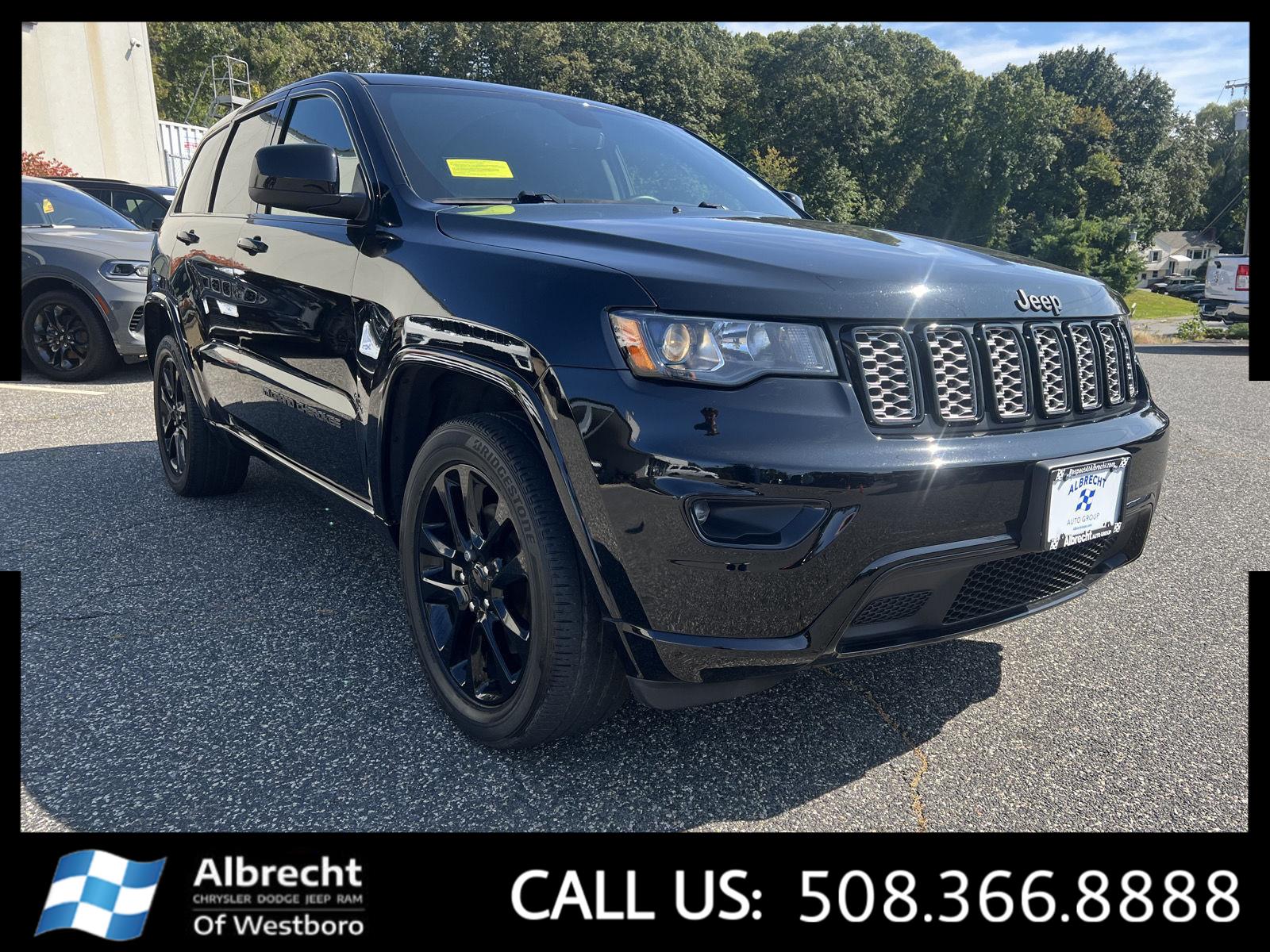 2022 Jeep Grand Cherokee Laredo X SE Altitude photo 5