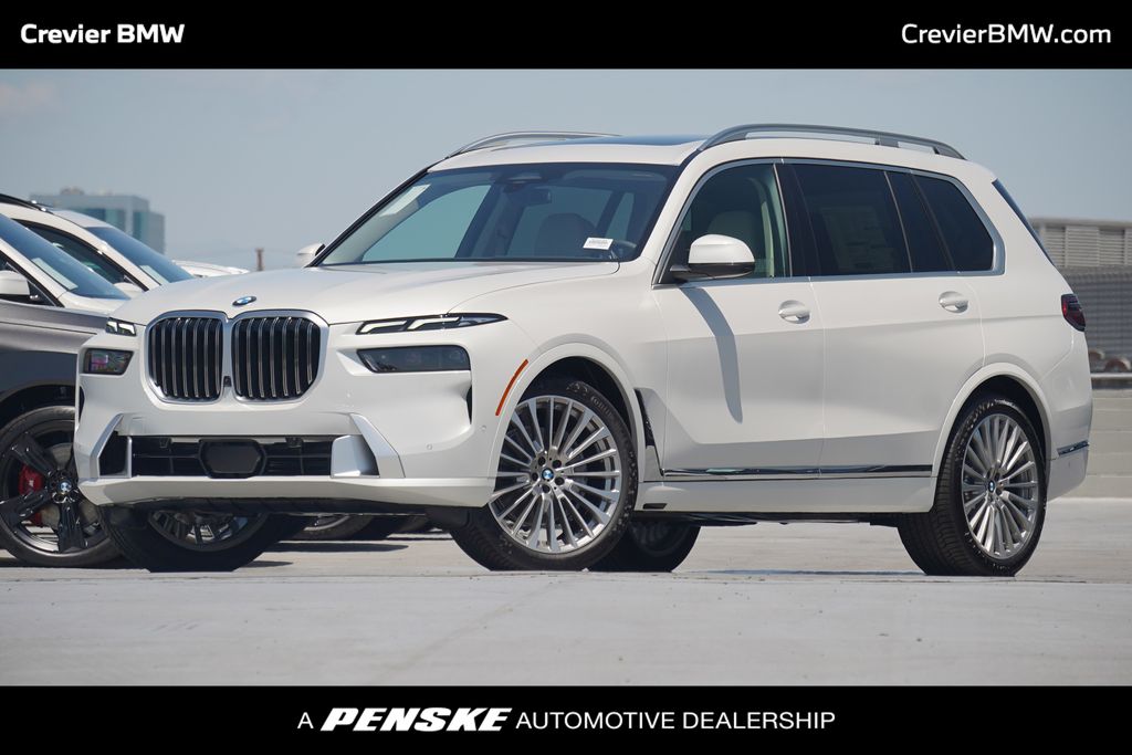 2025 BMW X7 40i's photo