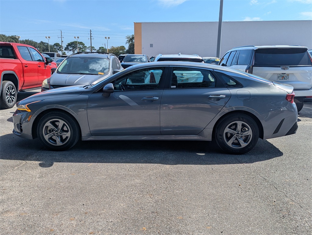 2023 Kia K5 LXS photo 7