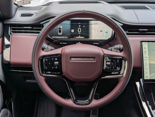 2025 Land Rover Range Rover Sport SE photo 18