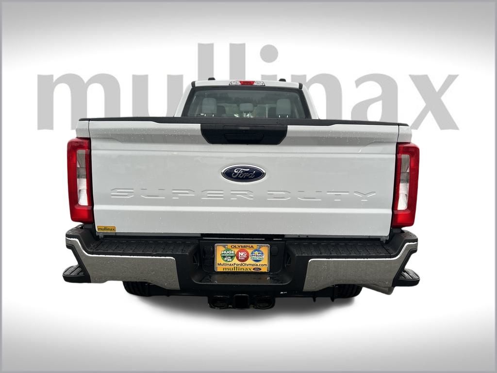 2026 Ford F-250 photo 4