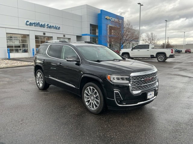 2023 GMC Acadia Denali's photo