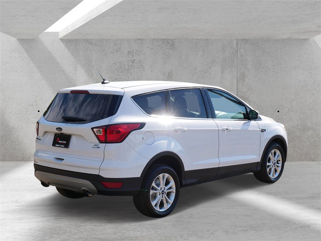 2019 Ford Escape SE photo 5
