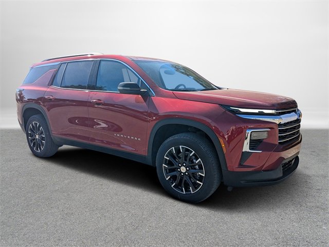 2026 Chevrolet Traverse photo 2