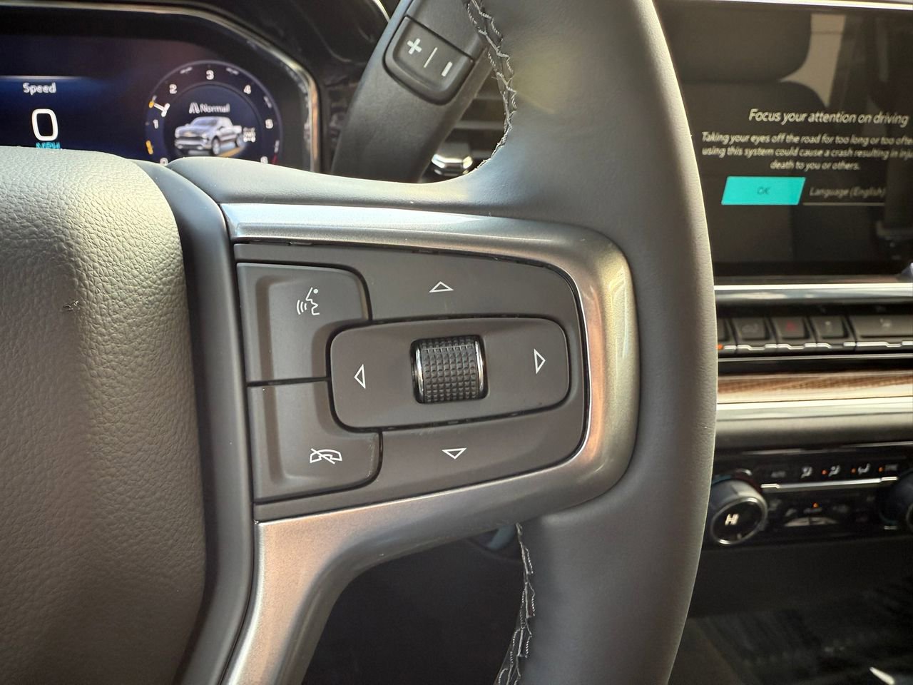 2025 Chevrolet Silverado 1500 LT photo 20