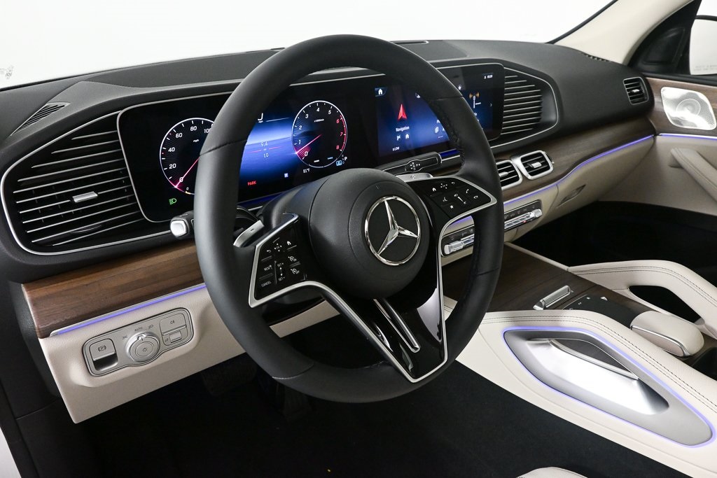 2026 Mercedes Benz GLE 450 4MATIC photo 4