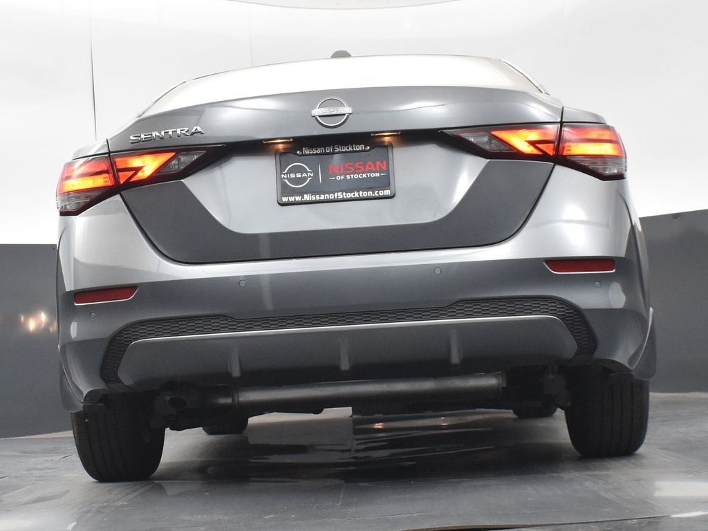 2025 Nissan Sentra SV photo 39