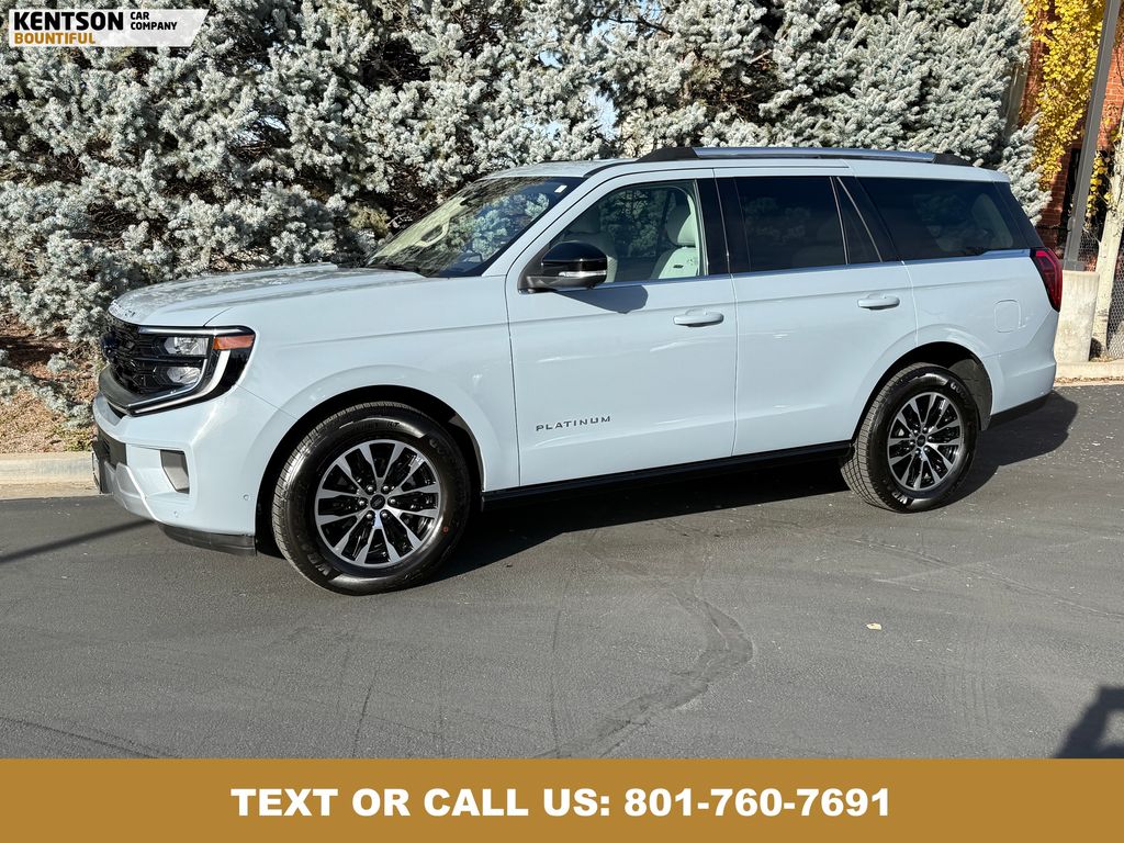 2025 Ford Expedition Platinum's photo